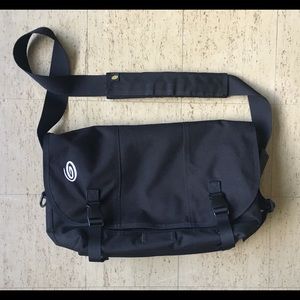 Timbuk2 Medium Classic Messenger Bag Black